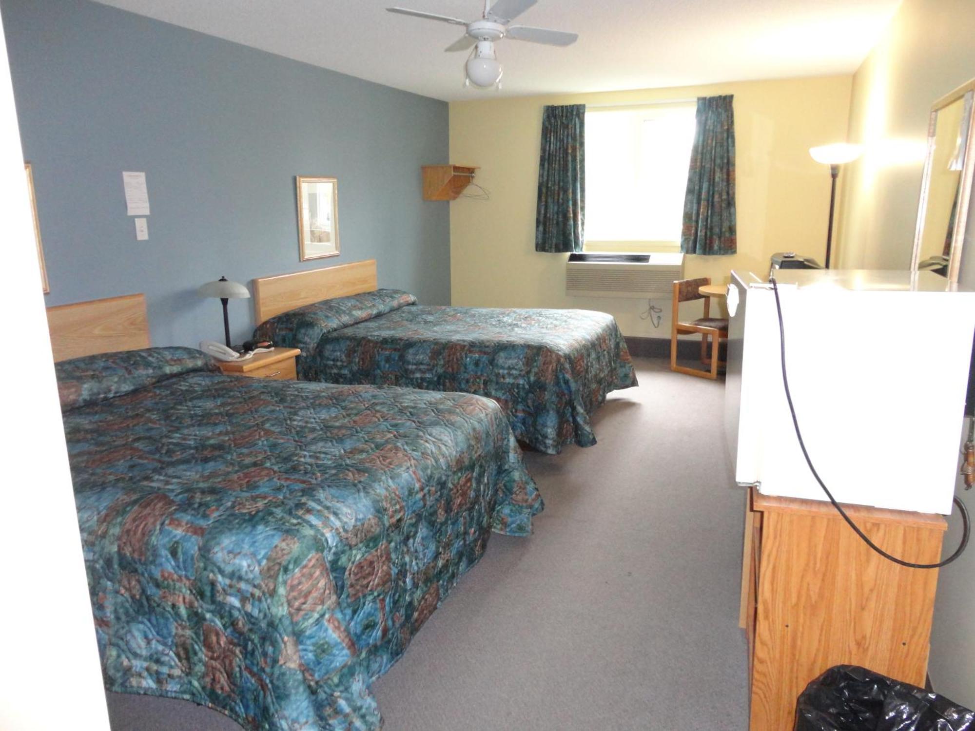 Canadas Best Value Inn Kapuskasing Exterior photo